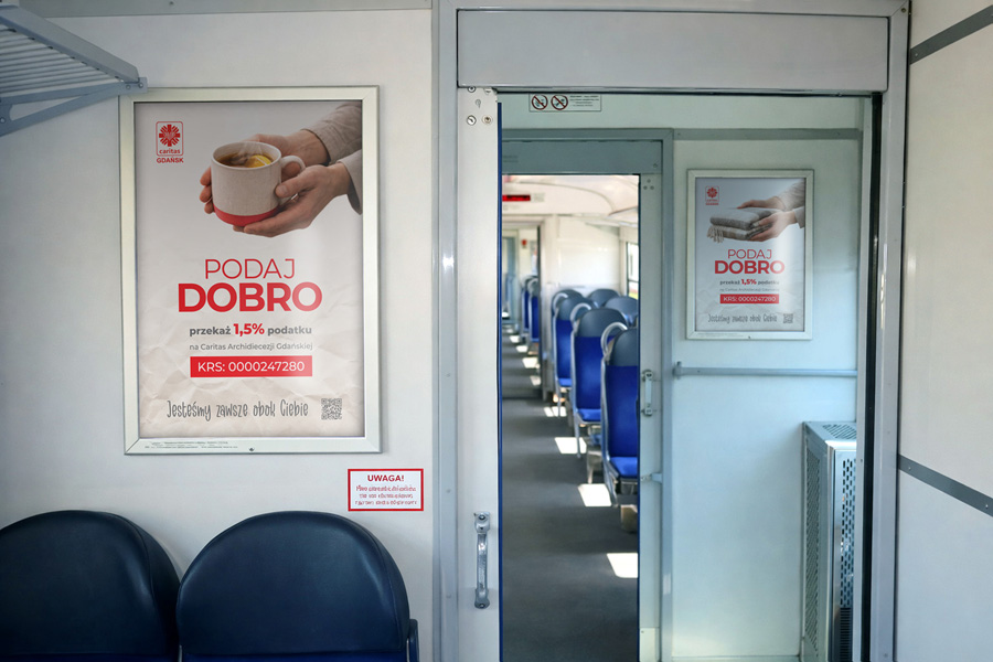caritas-kubek-koc